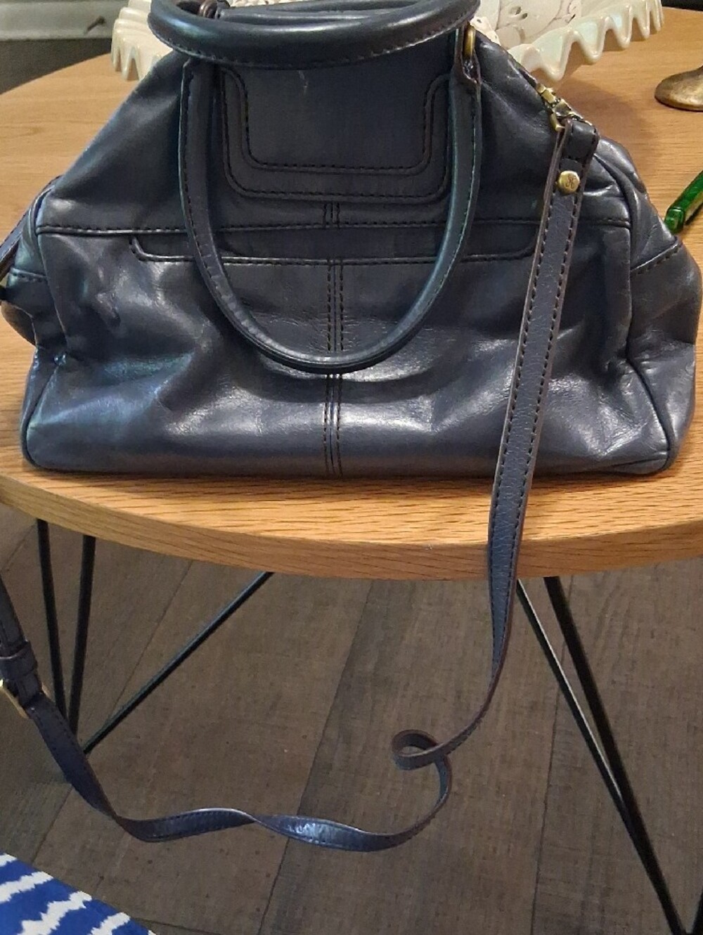 HOBO Navy Leather Top-Handle Shoulder Bag with Crossbody Strap. See Mark On Pic - Picture 8 of 8